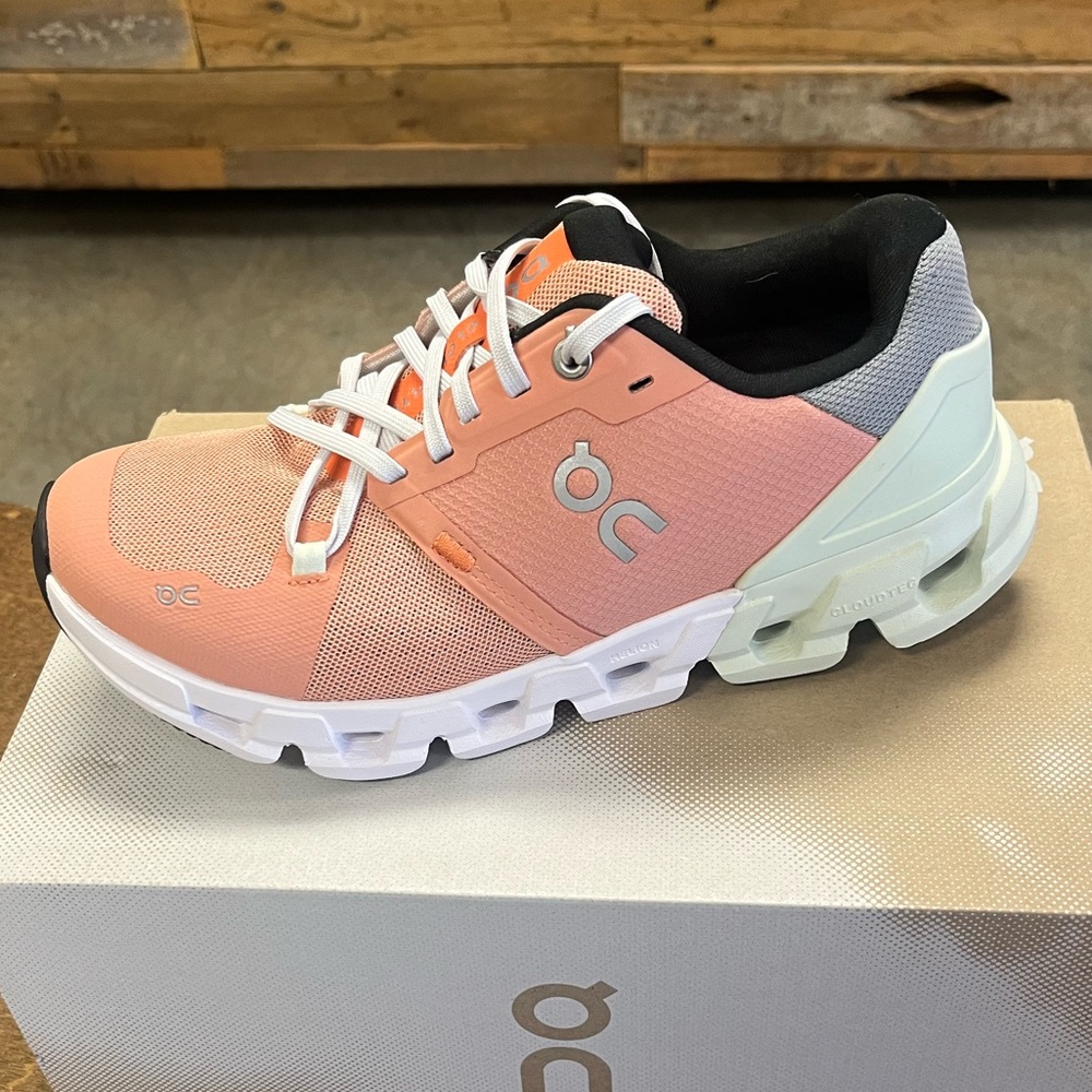 On Running Women's peach/aloe Running Shoes